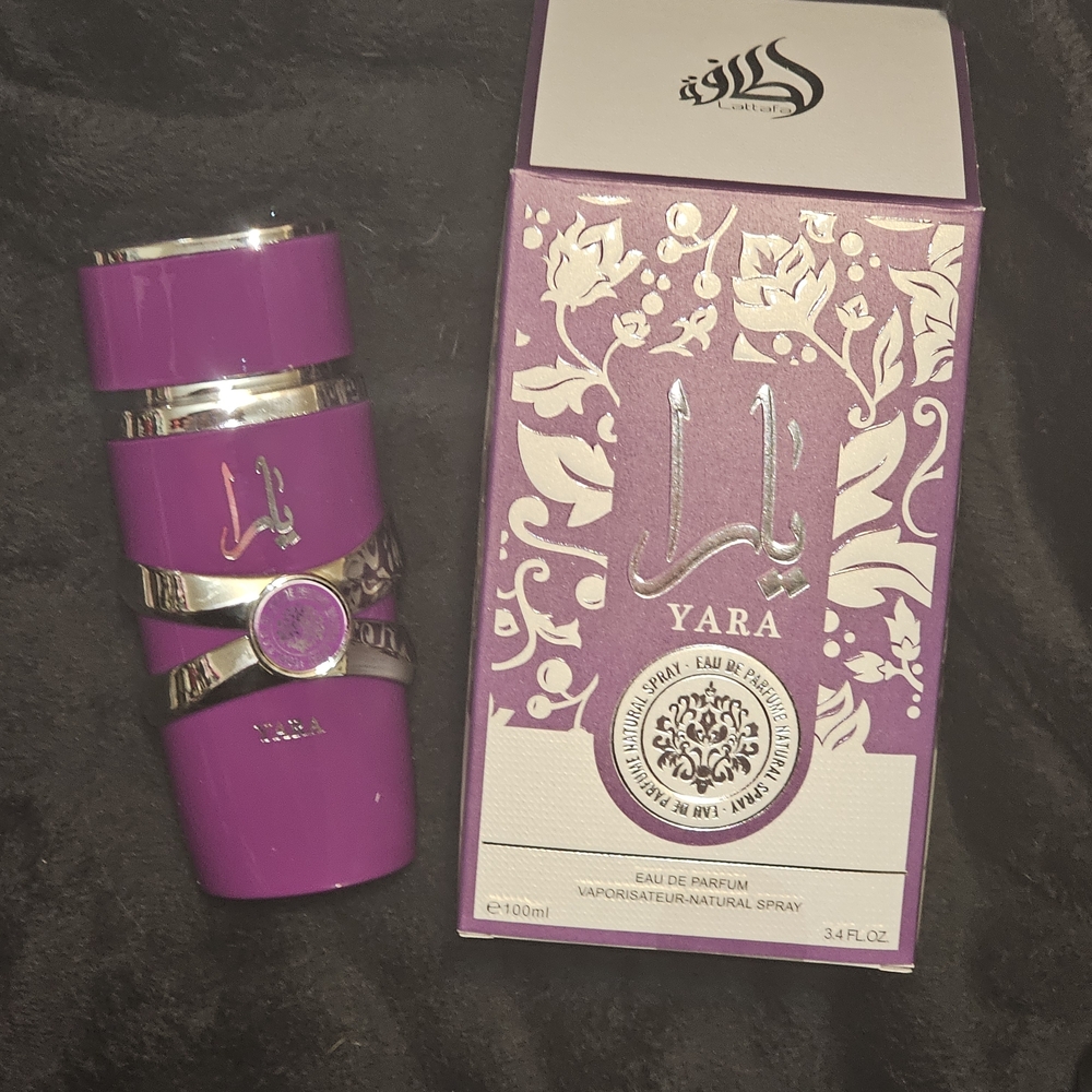 Yara Women's Eau de Parfum Spray - Purple - Picture 2 of 3